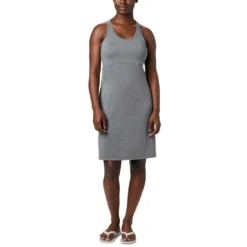 Columbia Peak To Point Knit Dress